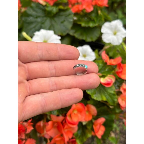 Sterling Silver Oxidized Adjustable Toe Ring with Simulated Turquoise - Picture 2 of 6